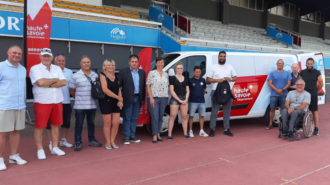 Un nouveau bus pour l’OMS de Thonon